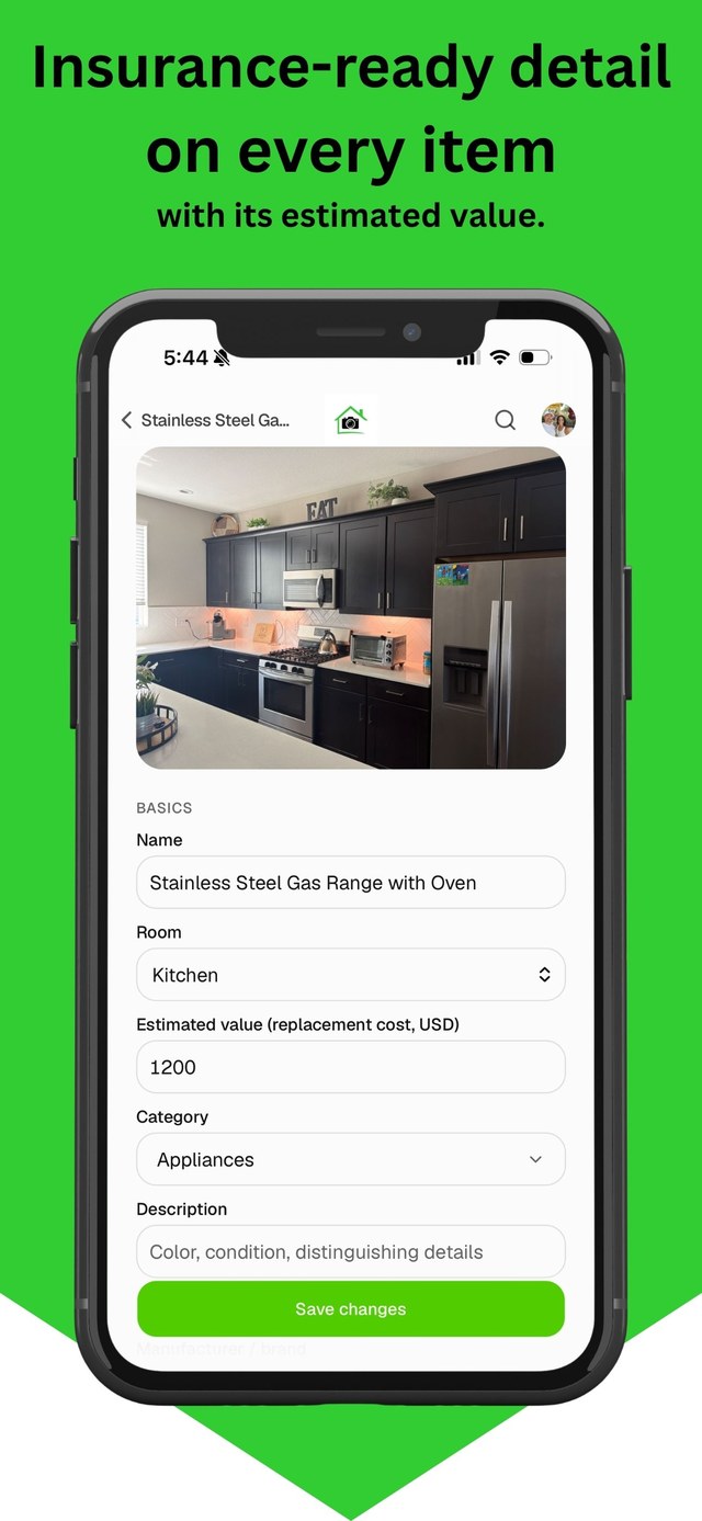 An item record for a stainless steel gas range, with room, estimated replacement cost, category and description.